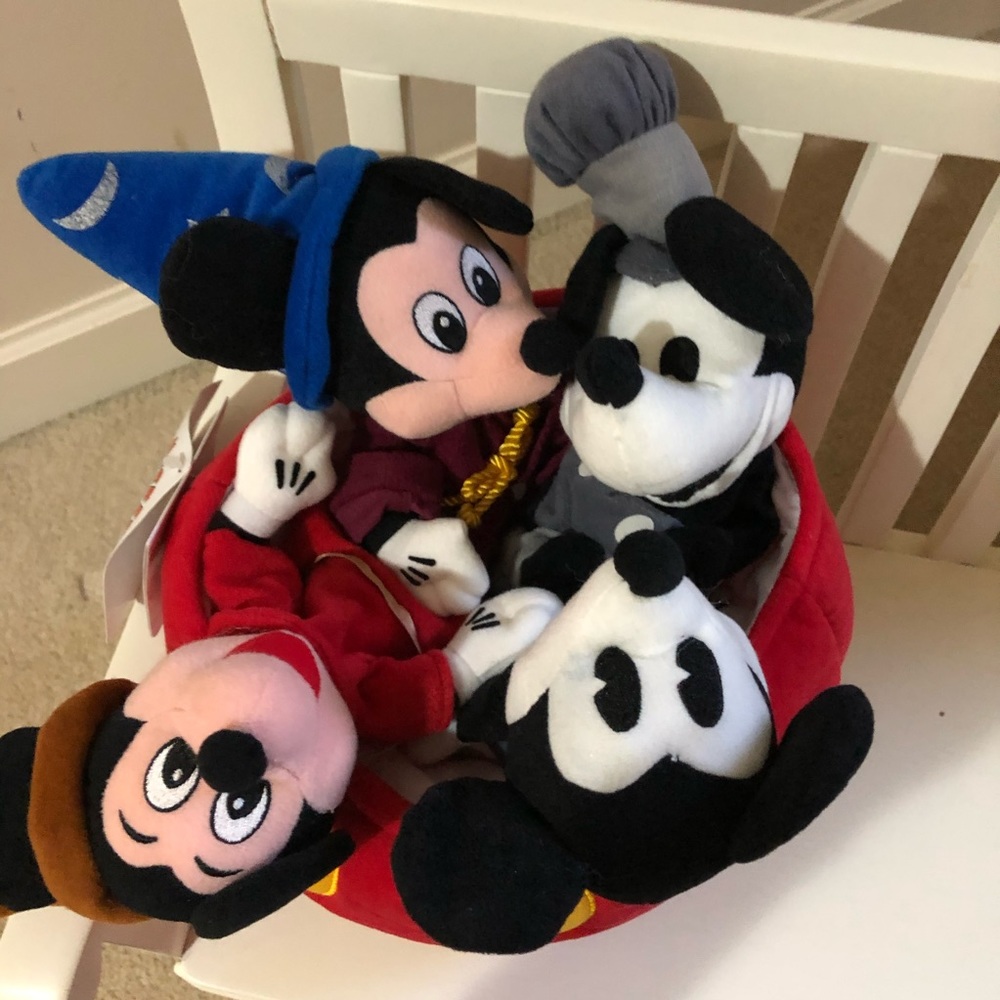 Adorable Disney 70th Anniversary Plush Set - With Tags
